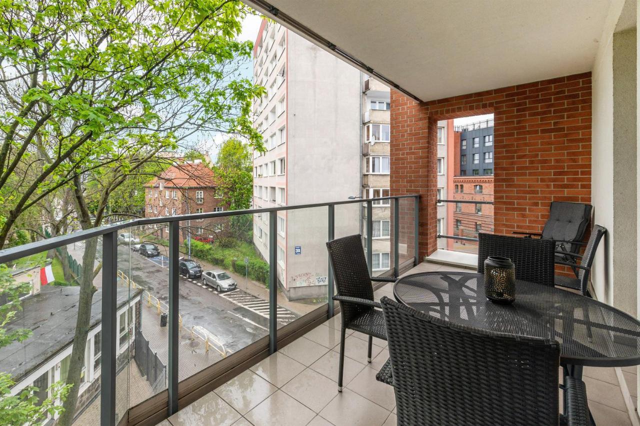 Gdansk Centrum - Apartament 3 - Pokojowy Z Duzym Tarasem Dış mekan fotoğraf